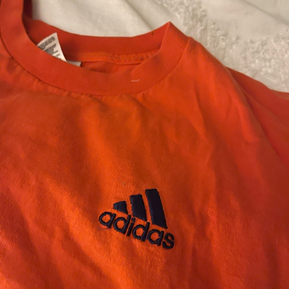 Vintage orange XL adidas t